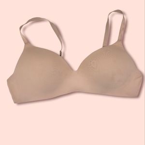 Victoria Secret Nude T-Shirt Bra Size 40C